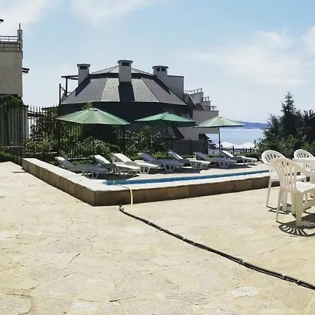 Elinor Budjaka * Sozopol