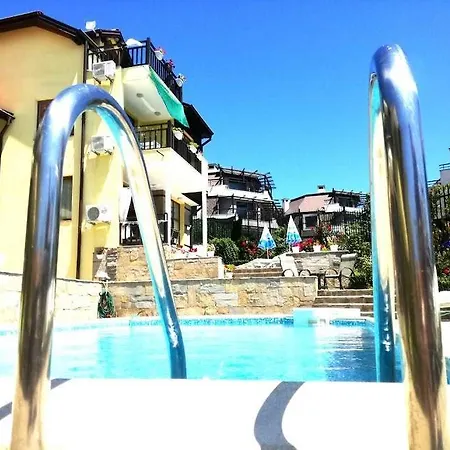 Apartament Elinor Budjaka