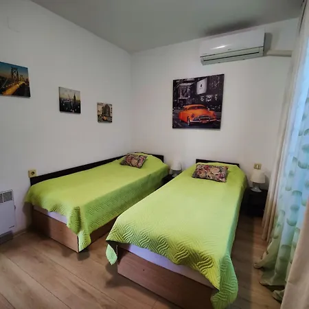 Apartmán Elinor Budzhaka *