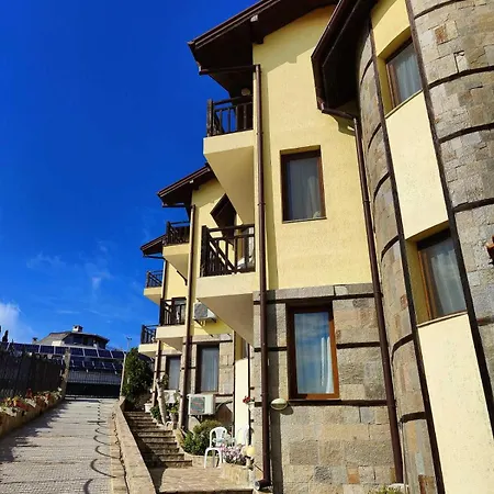 Elinor Budjaka * Sozopol