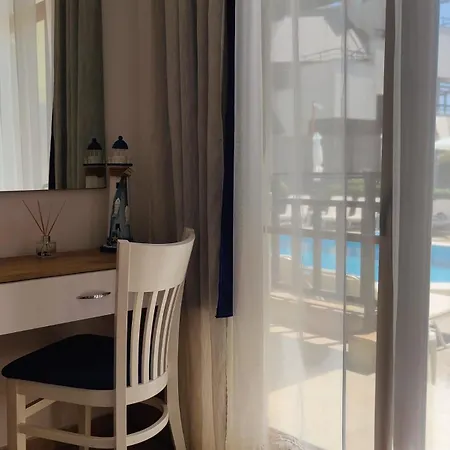 Elinor Budjaka Apartment *