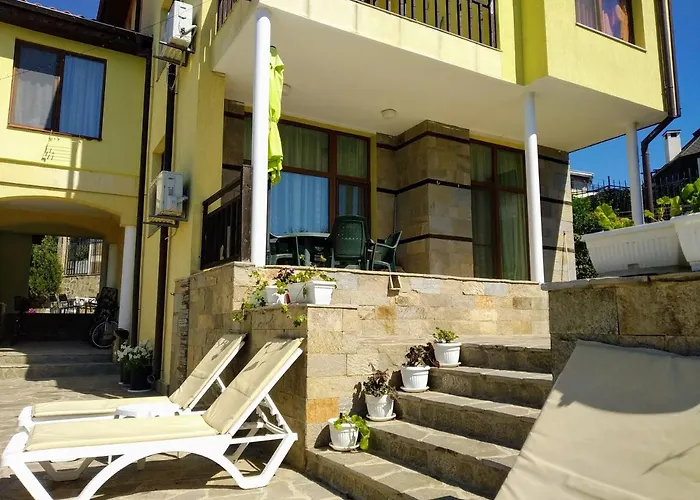 Apartament Elinor Budjaka *