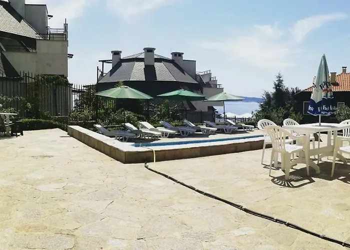 Elinor Budjaka * Sozopol