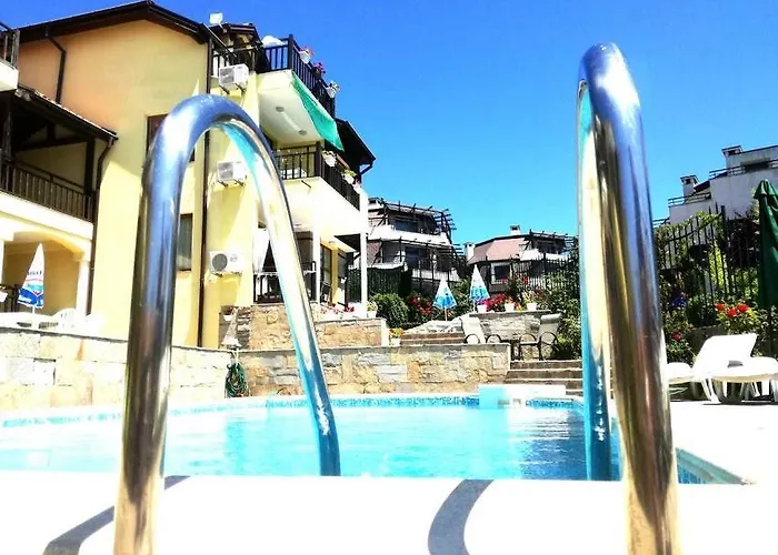 Apartament Elinor Budjaka